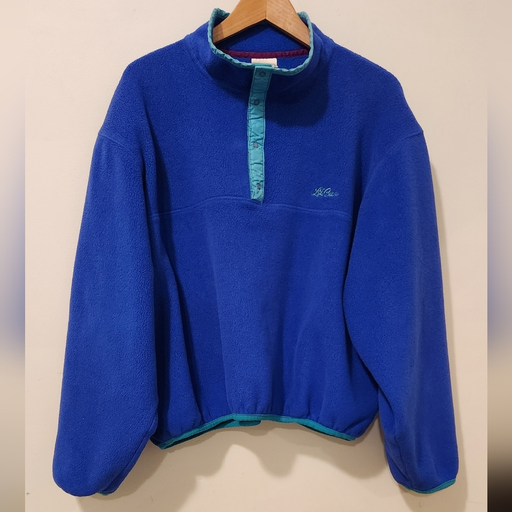 L.L. Bean Blue Sweatshirt Boxy Vintage